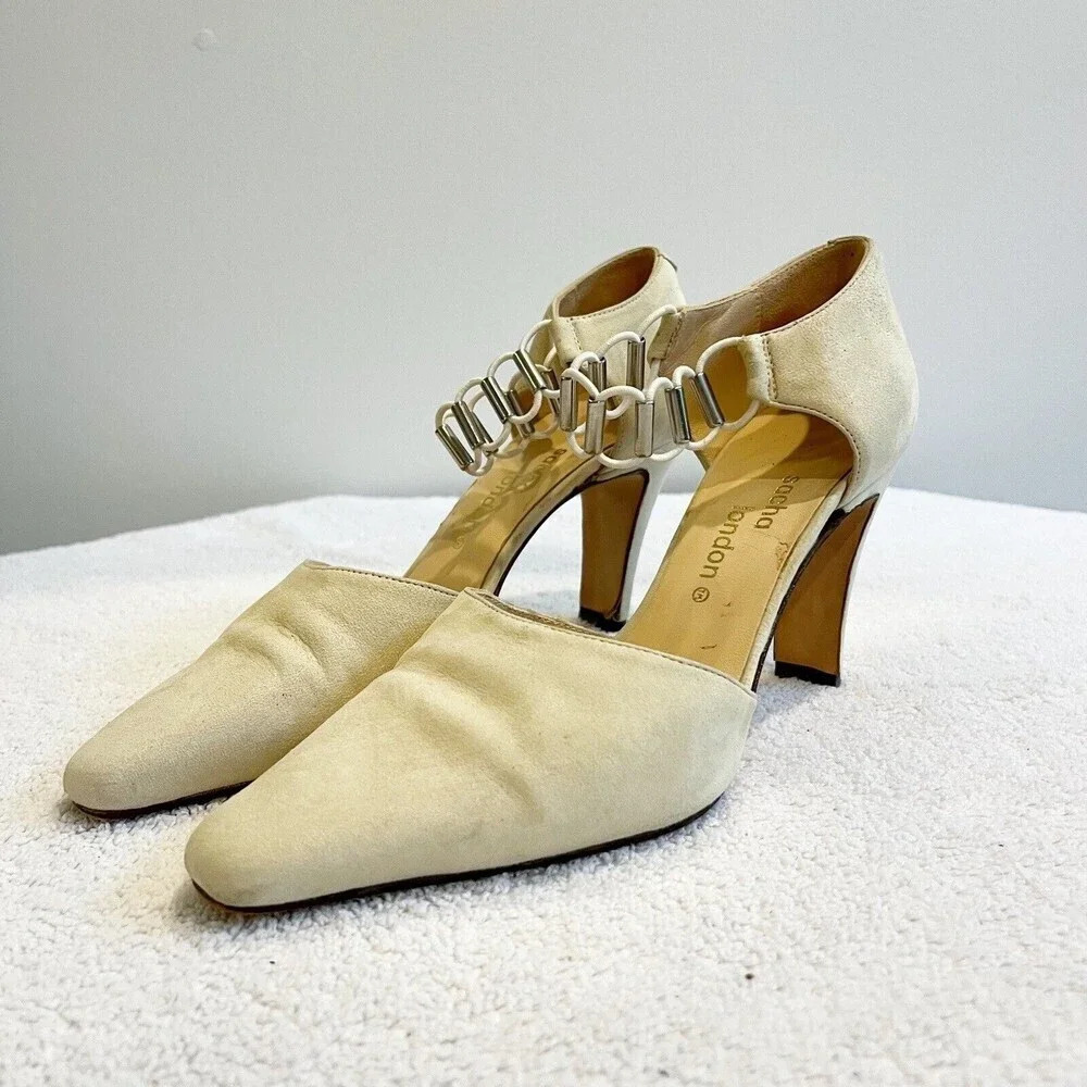 Sacha London Ivory Heels Womens 6 Vintage 90s Art Deco Wedding Business Work